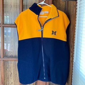 University of Michigan Wolverines best size XL